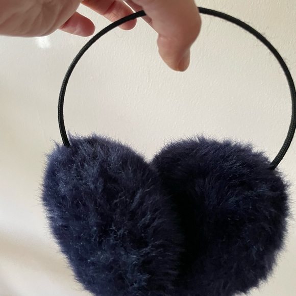 Blue earmuffs - Picture 2 of 3